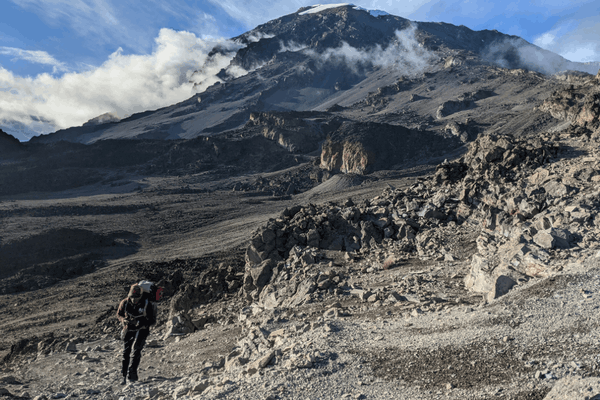 when did mount kilimanjaro last erupt