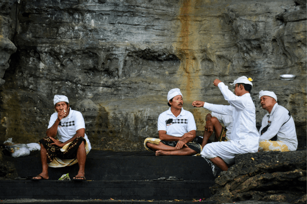 Udeng: The Traditional Balinese Headdress for Men
